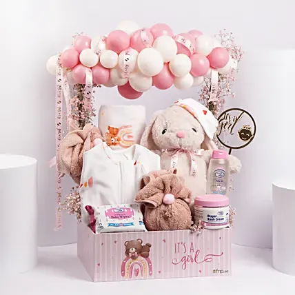 Little Baby Girl Gift Set: 