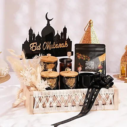 Majestic Moon Hamper: Eid Gifts 