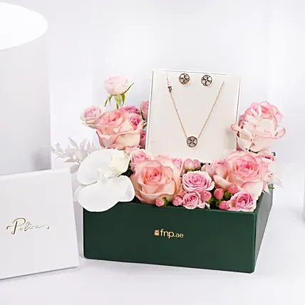 طقم بوليس بنقشة زهرة وباقة ورود: هدايا الأم