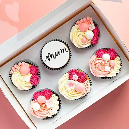 Mothers Day Red Velvet Cupcake: Mothers Day Cupcakes