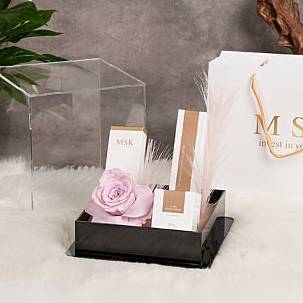 بكج هدايا إم أس كيه | منتجات العناية بالبشرة: باقة ورد للشكر