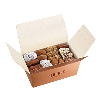 شوكولاته نيوهاوس البلجيكية كوليكشن الكريسماس بوكس 35 قطعة: شوكولاته نيوهاوس