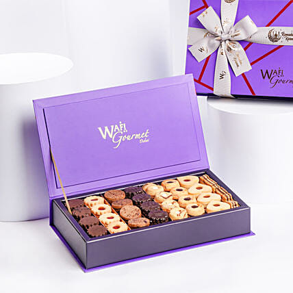 Petit Four Medium Gift Box By Wafi: Cookies 
