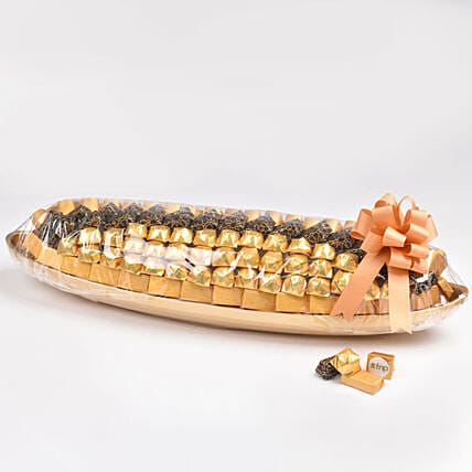 Premium Chocolate Platter Large: Chocolate Day Gifts