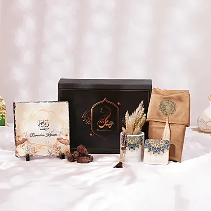 Ramadan Harmony Hamper: Ramadan Hampers
