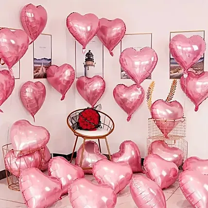 Roses Bouquet and Pink Heart Balloons Decoration: Experiential Gifts in Dubai