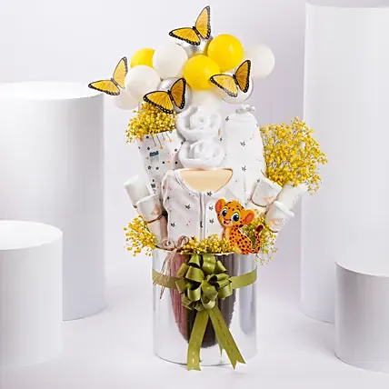 Safari Sunshine Baby Bundle: Gift Hampers