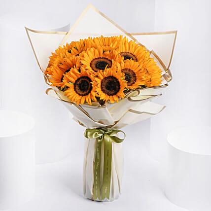 Sunny Hill 20 Sunflowers Bouquet: Birthday Flower Bouquets