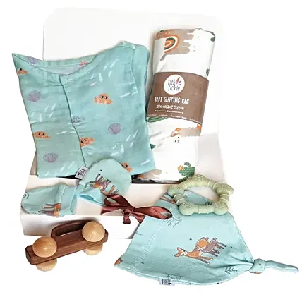 Tickle Tickle Lil Octy Organic Baby Gift Hamper: New Arrival hampers