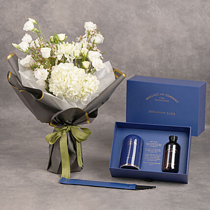 Wallace & Co Reed Diffuser with flower Bouquet: Wallace And Co Home Fragrance