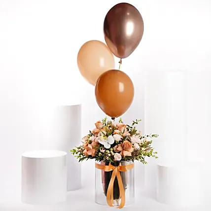 همس الزهور | فازة ورد و بالونات: هدايا عيد زواج سعيد