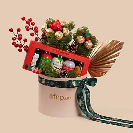 Holiday Spa And Sparkle Hamper: Gifts 