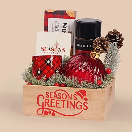 Merry Mornings Gift Basket: Christmas Hampers