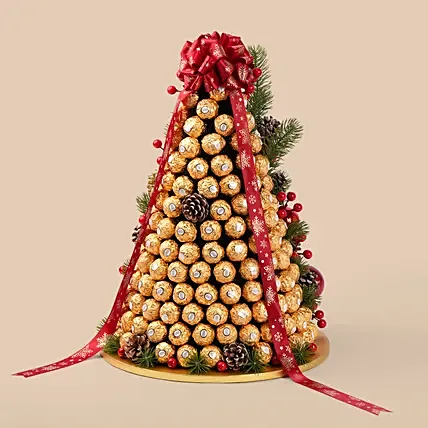 Ferrero Sparkle Festive Tower: Christmas Chocolates