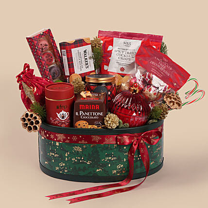 Merry Magic Christmas Treats Hamper: Premium Gifts