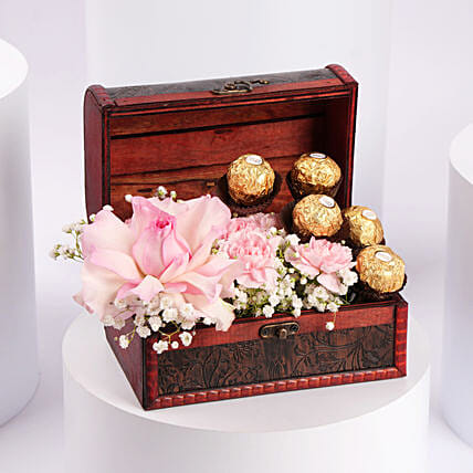 Floral Chocolate Treasure Chest: 