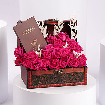 Romance Rose Treasure Box: Gifts Under 99