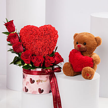 Valentines Heart Roses With Teddy: 