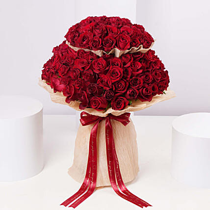 Valentine 200 Red Roses Bouquet: Hug Day Gifts