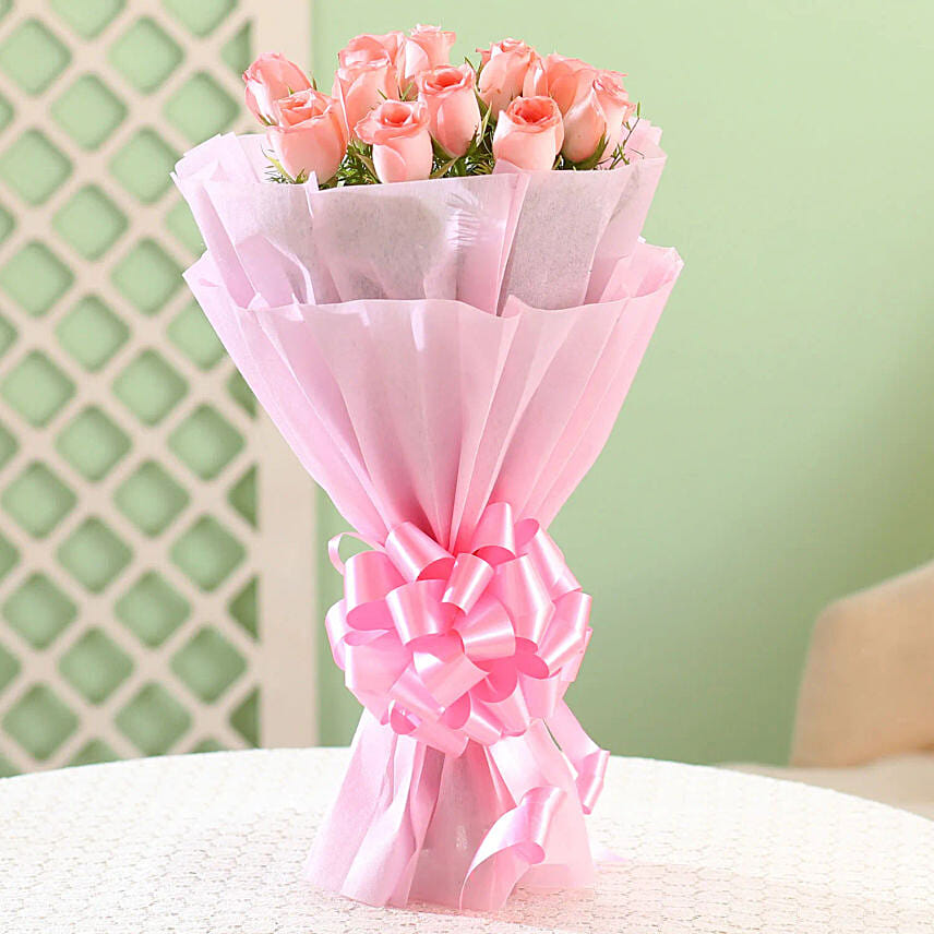 12 pink roses charming bouquet