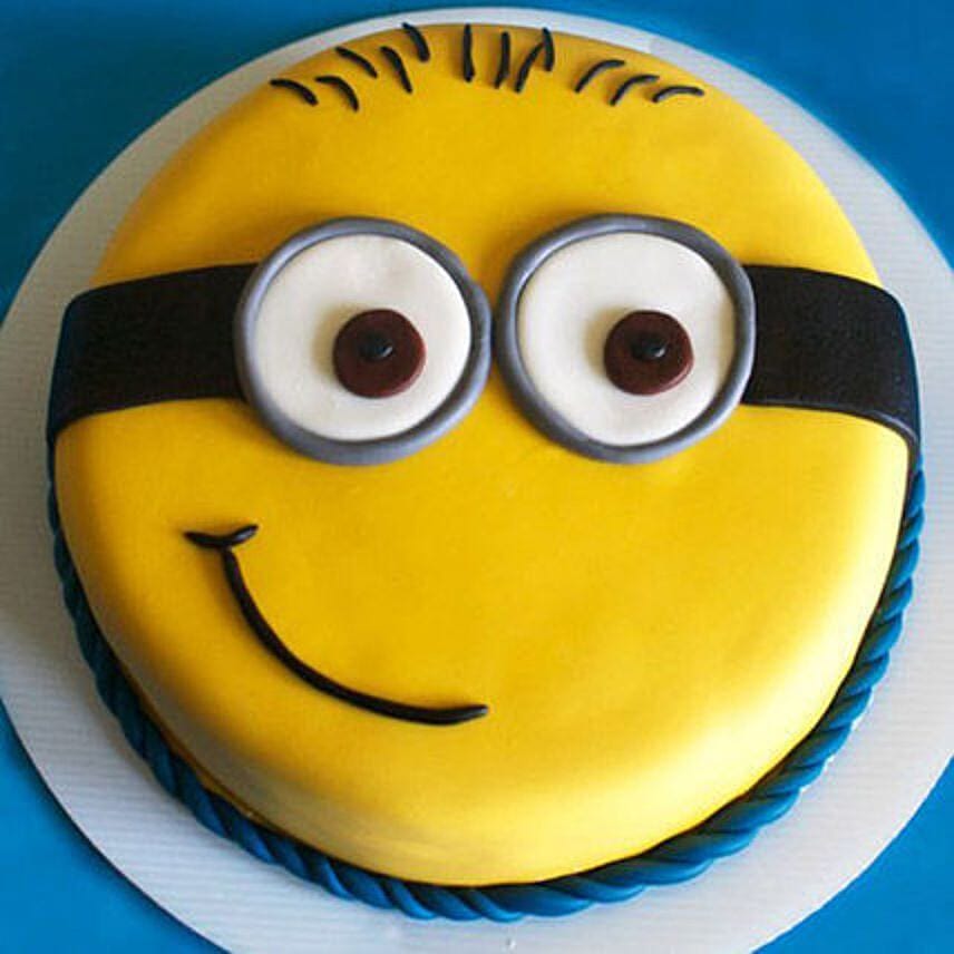 Cute Minion Cake Half Kg