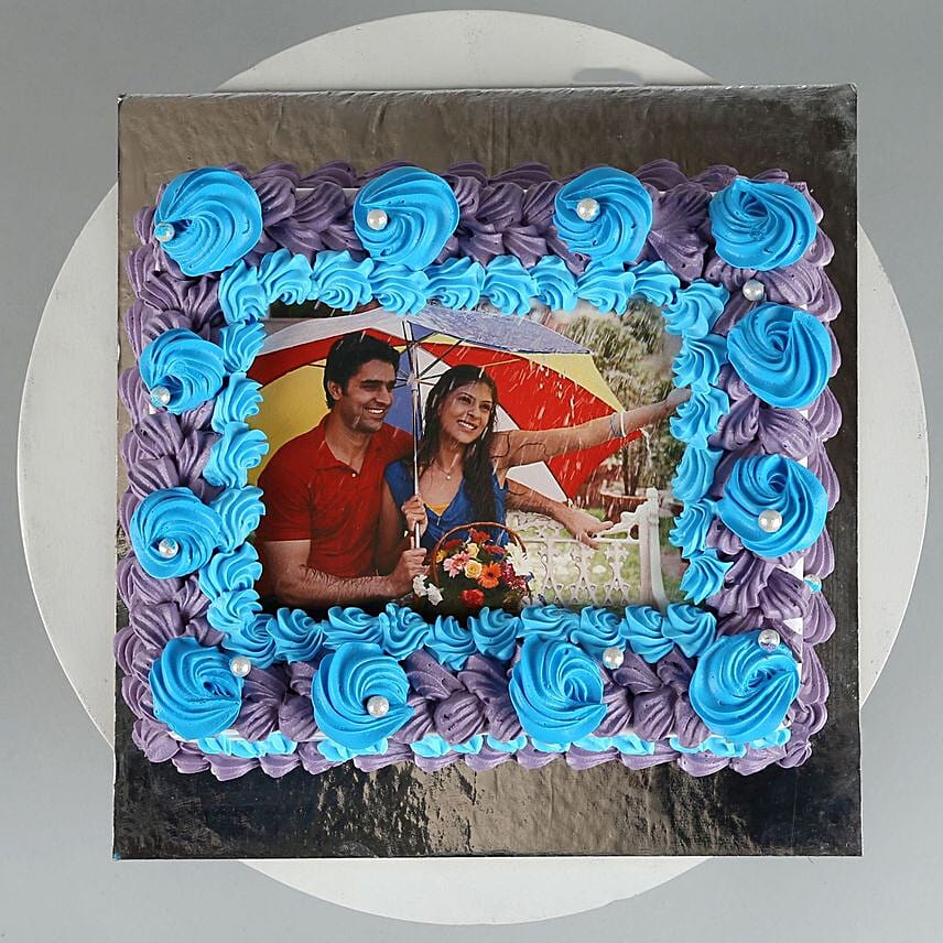 Couple Love Photo Cream Cake 1.5 Kg