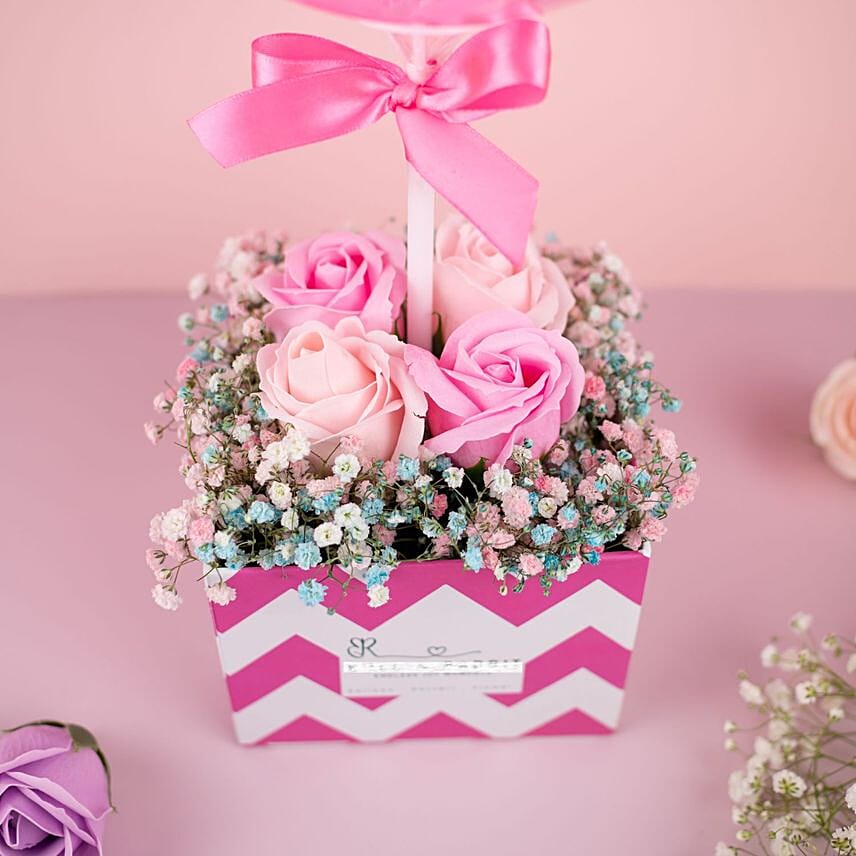 Happy Valentines Day Balloon Roses Box