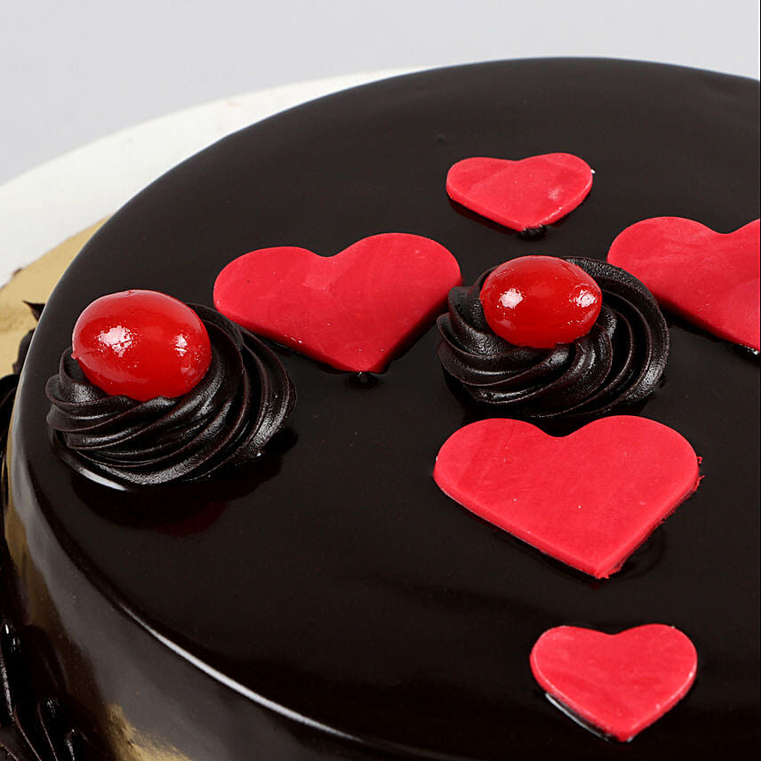 Red Hearts Truffle Cake 1 Kg