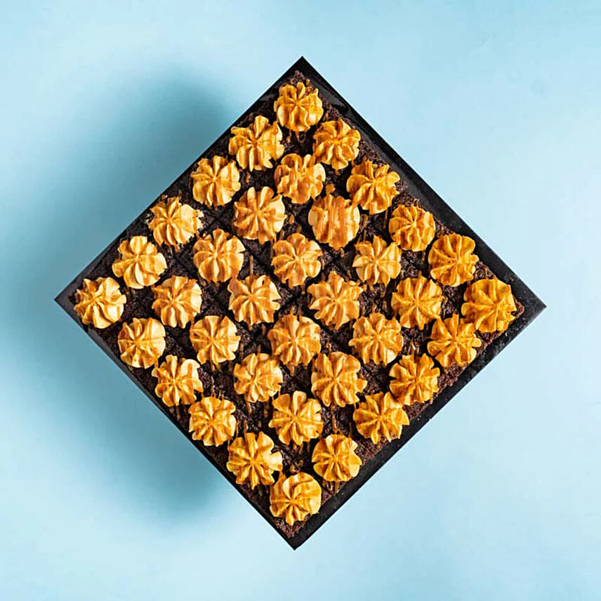 Salted Caramel Cake Bites