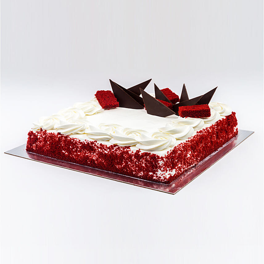 Red Velvet Cake Half Kg