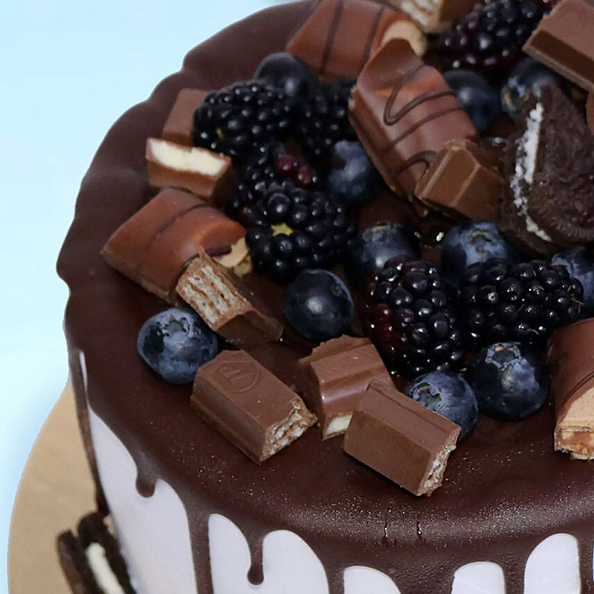 Delicious Choco Vanilla Cake One Kg