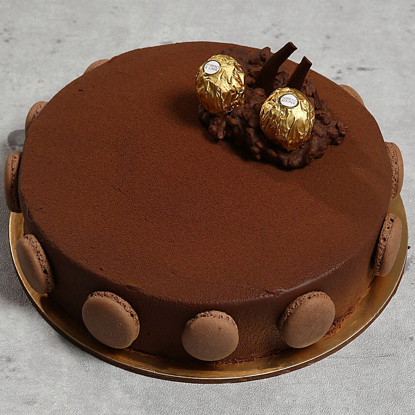 Eggless Ferrero Rocher Cake Half Kg