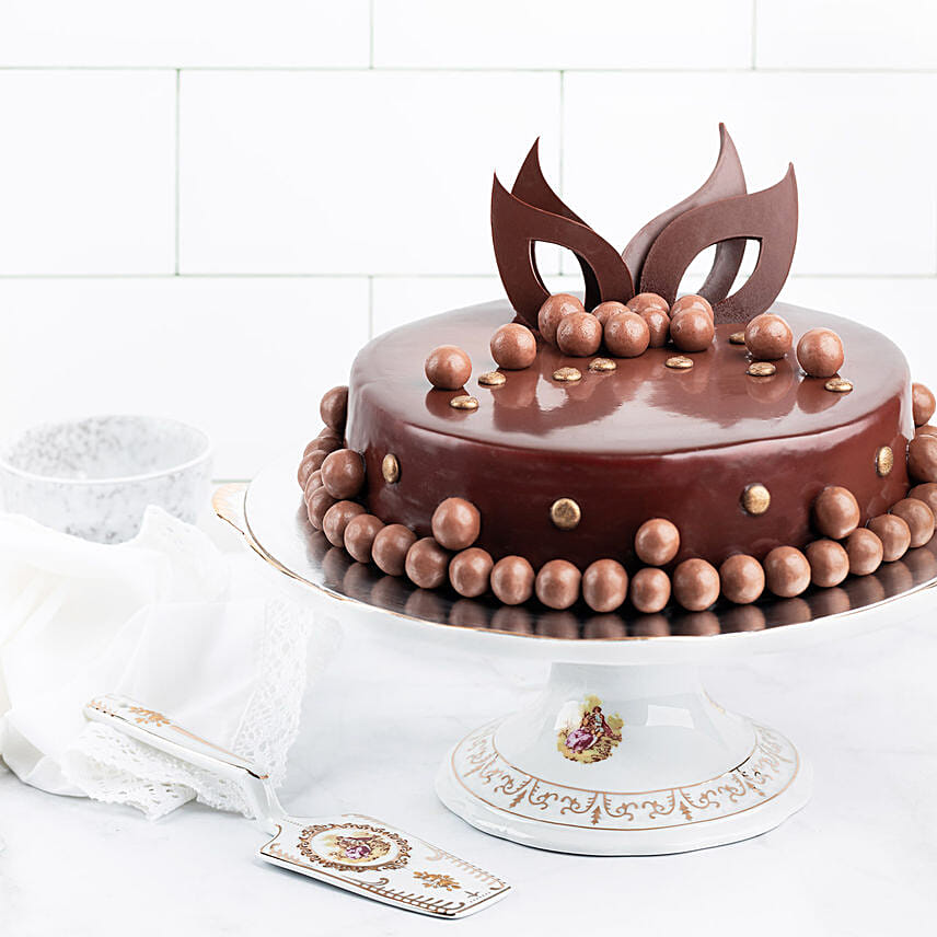 Maltesers Cake 2 Kg Eggless