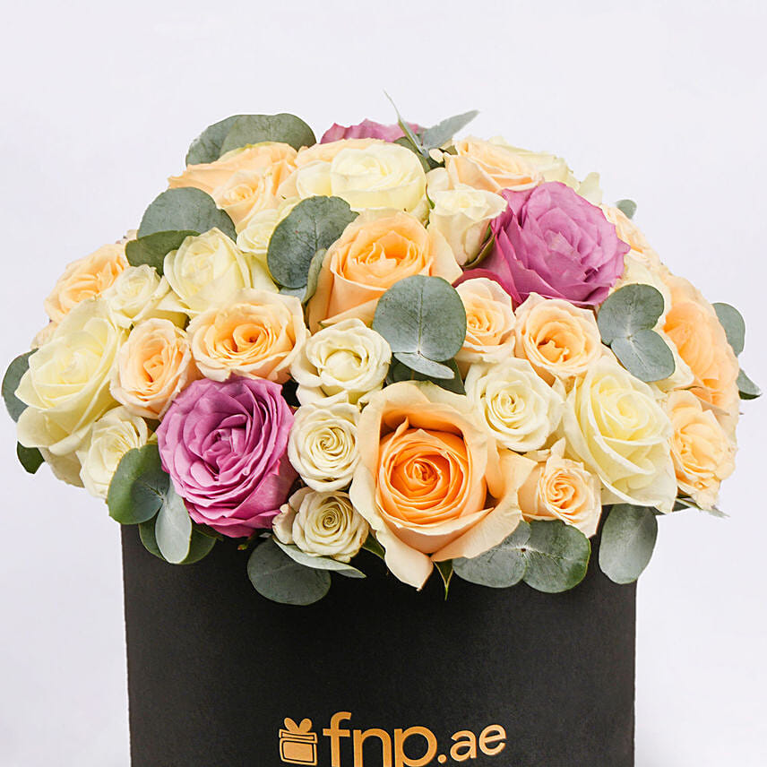 Mix Roses In Black Box