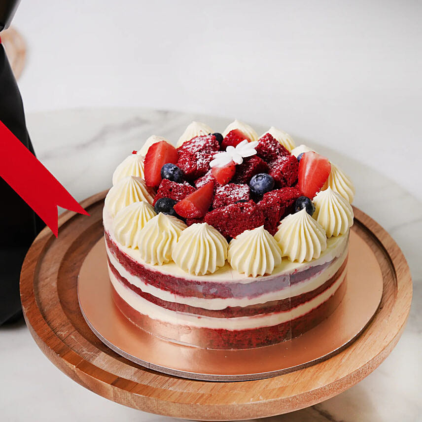 Red Roses With Red Velvet Cake
