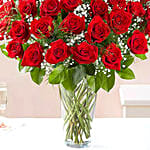 1 Kg Chocolaty Red Velvet Cake With 50 Roses Arrangement