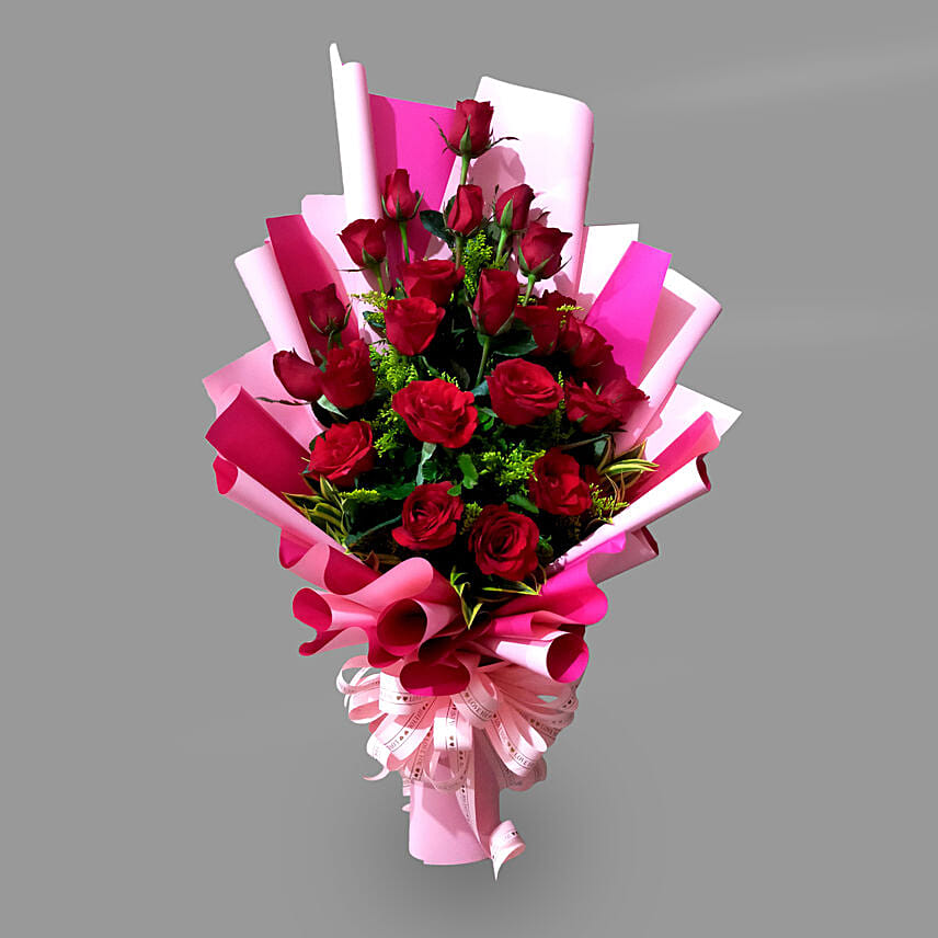 Graceful Roses Bouquet