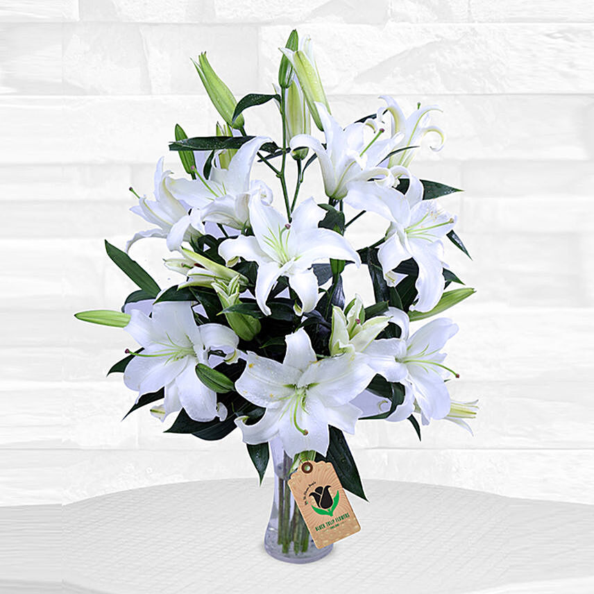 30 Stems White Lilies Vase