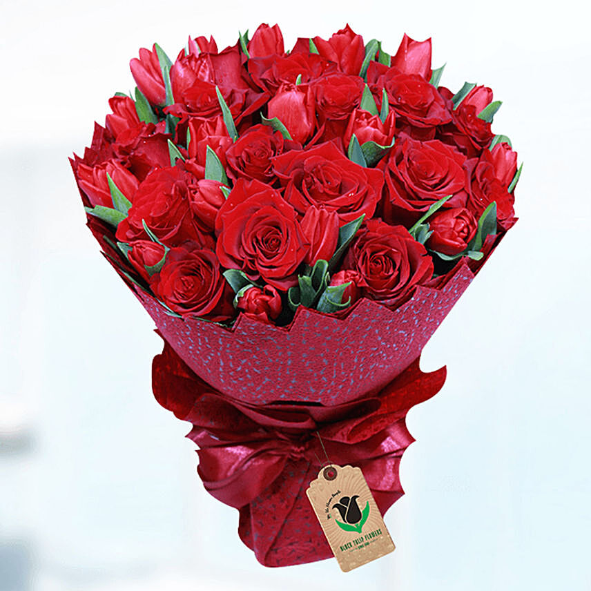 Romantic Red Flower Bouquet- Premium