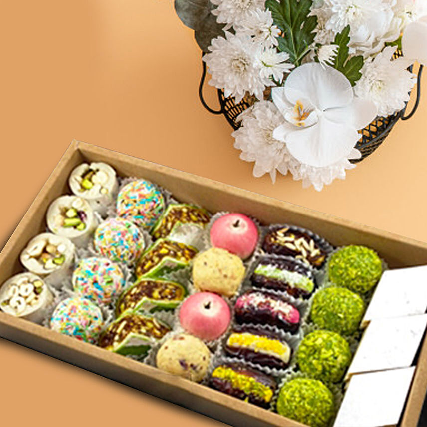 Assorted Box Of Dry Fruit Sweets Half Kg