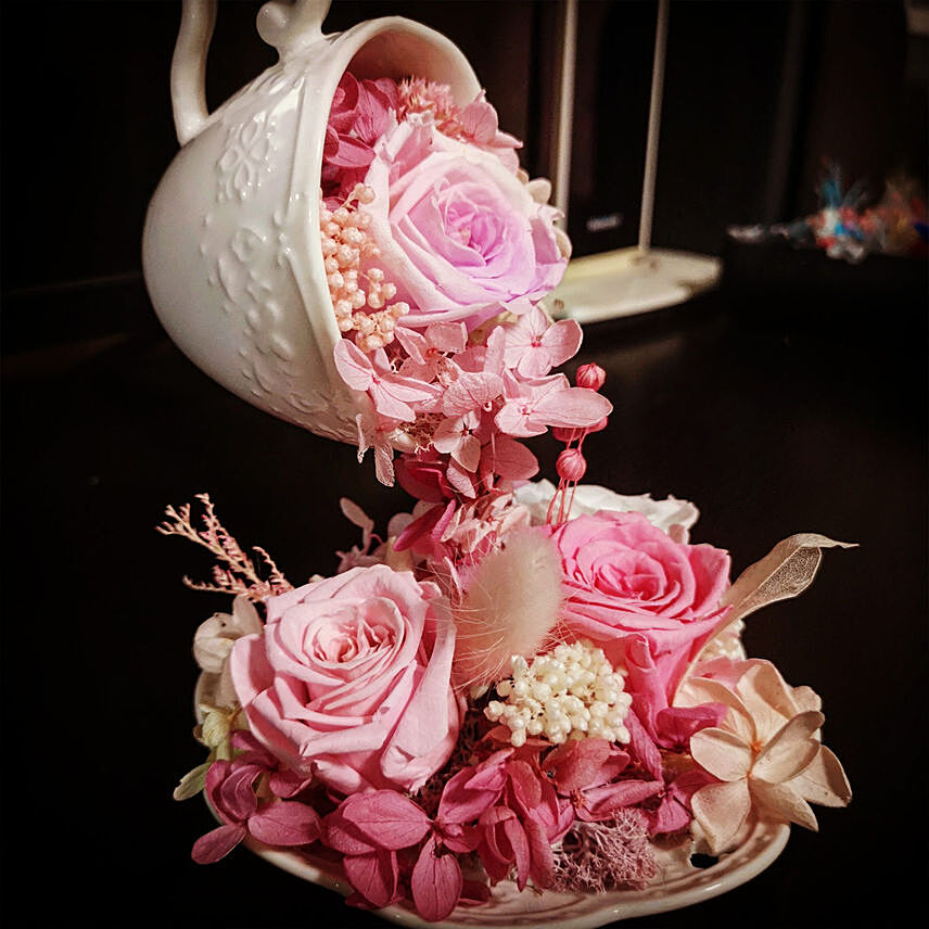 Pink Flower Pouring Tea Cup