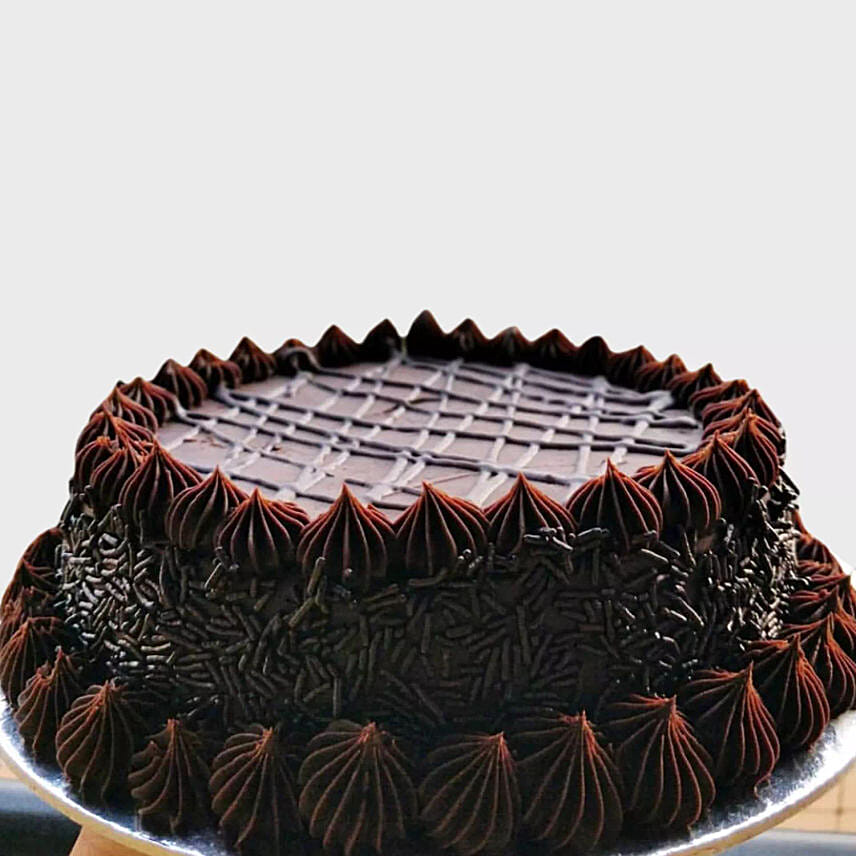 Eggless Chocolate Truffle Cake