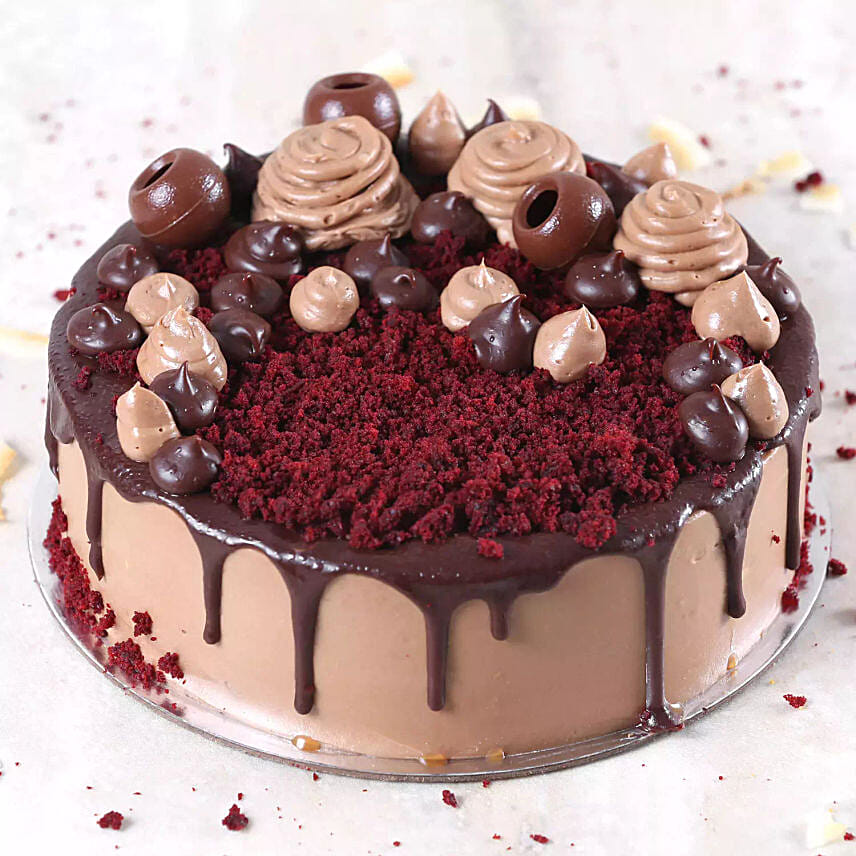 Eggless Chocolaty Red Velvet Cake