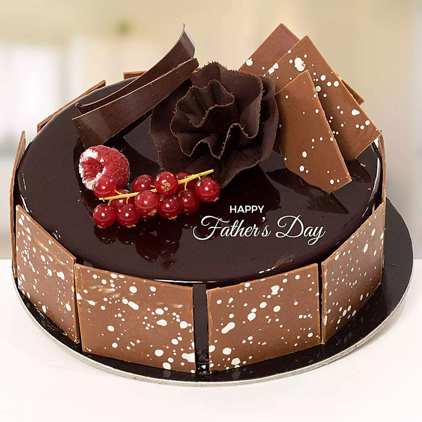 Happy Fathers Day Fudge Cake 1.5 Kg