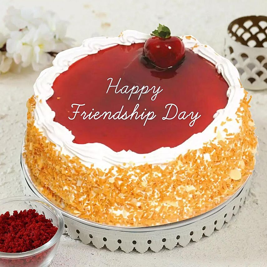 Delicious Friendship Day Strawberry Cake Half Kg