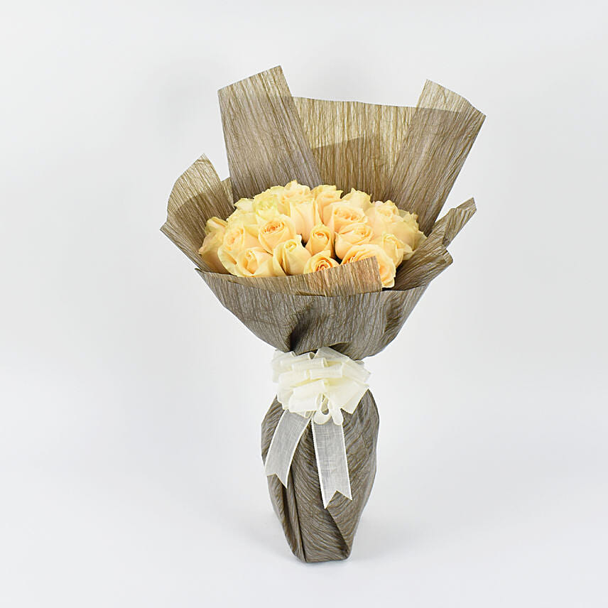 35 Peach Roses Bouquet