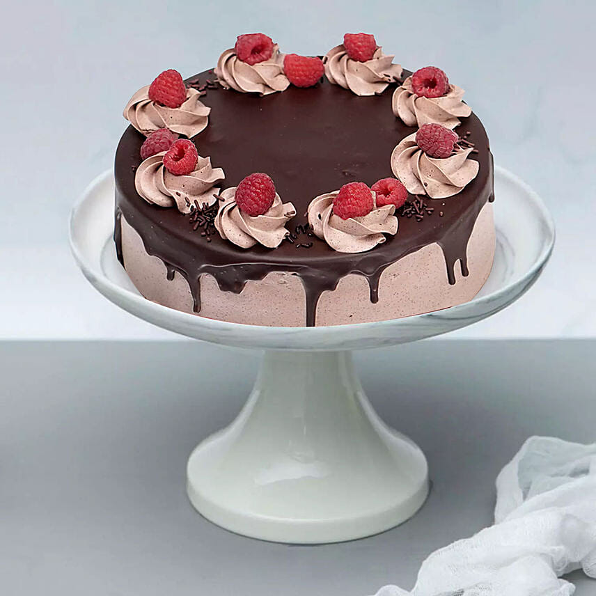 Fresh Chocolate Raspberry Cake Half Kg