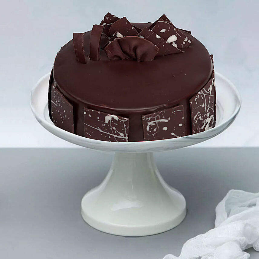 Scrumptious Chocolate Cake 1.5 Kg