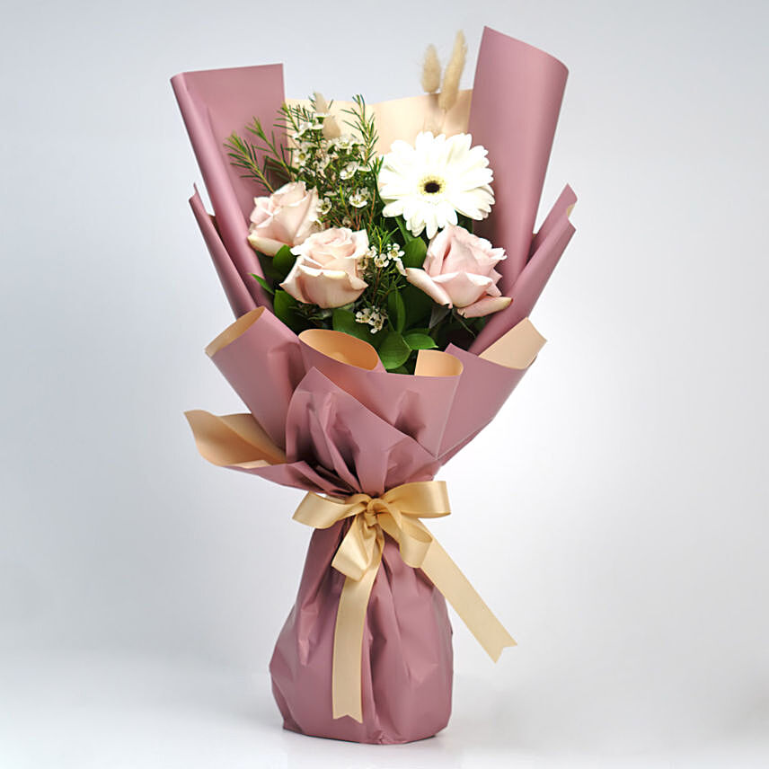 Attractive Roses & Gerberas Bouquet