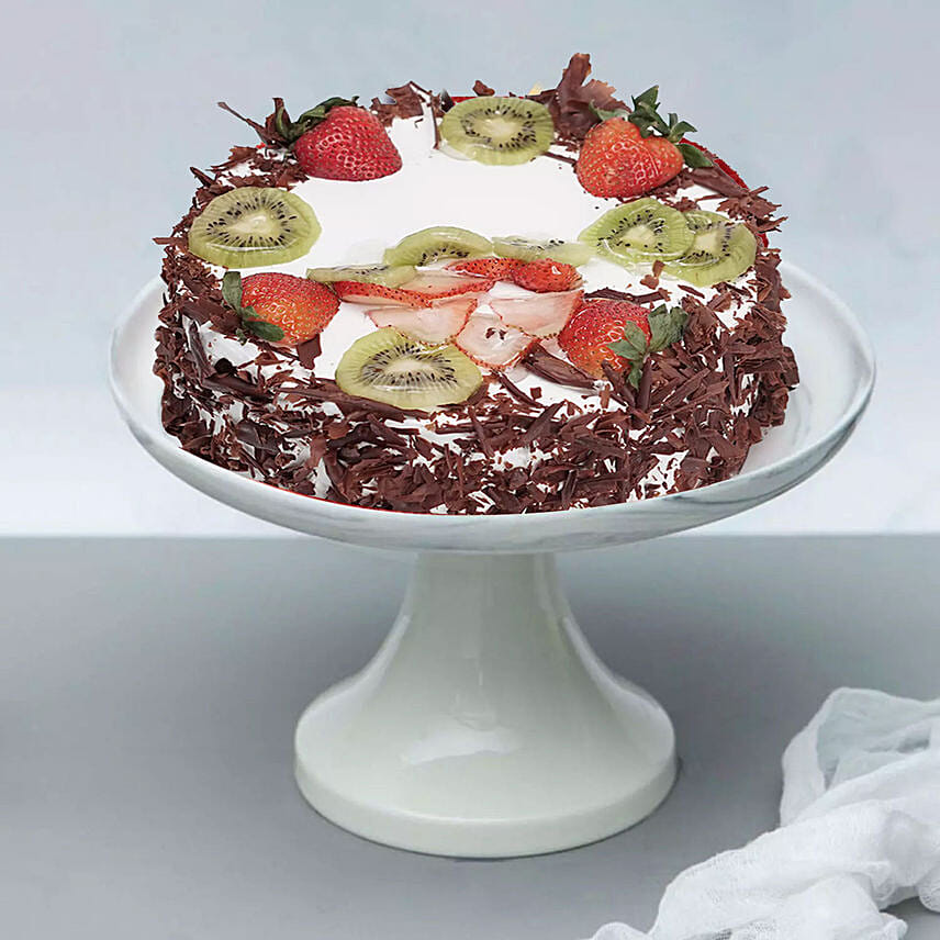 Black Forest Cake- 4 Portions